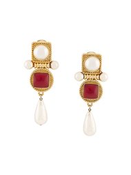faux pearl drop clip-on earrings Chanel Vintage