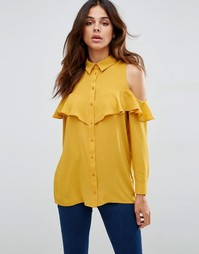 Блузка с открытыми плечами и рюшами ASOS - Горчичный