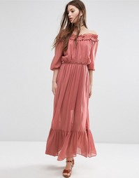 Платье макси с открытыми плечами и оборками ASOS - Розовый