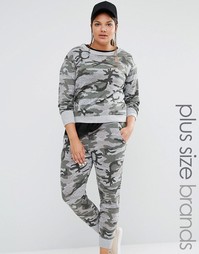 Джемпер в стиле casual с камуфляжным принтом Boohoo Plus - Серый