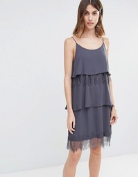 Ярусное кружевное платье на бретельках Vila - Ebony