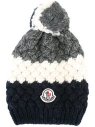 шапка с помпоном Moncler