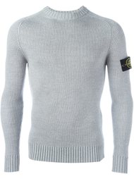 свитер в рубчик с заплаткой на рукаве Stone Island