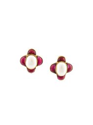 gripoix and pearl clip-on earrings Chanel Vintage