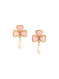 pearl drop clip-on earrings Chanel Vintage