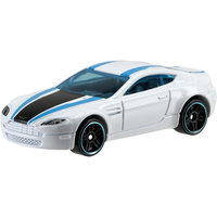 Машинка Hot Wheels из базовой коллекции Mattel