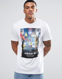 Футболка с принтом adidas Originals AZ1481 - Белый