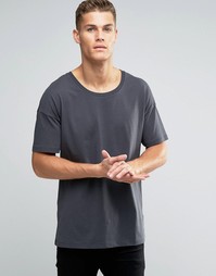 Черная удлиненная oversize‑футболка с глубоким вырезом ASOS