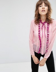 Блузка с рюшами спереди и отделкой ASOS - Розовый