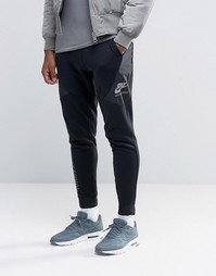 Черные зауженные спортивные штаны Nike International 802375-010