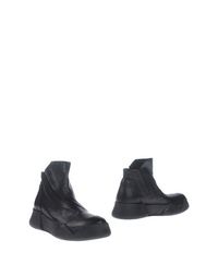 Черные Полусапоги и высокие ботинки CA BY Cinzia Araia