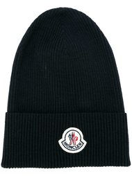 шапка в рубчик Moncler