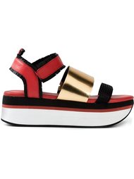 сандалии на платформе DKNY