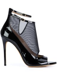 'Sofia' pumps Alexa Wagner