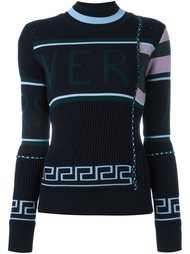 свитер с контрастным логотипом Versace