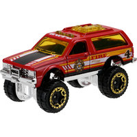 Машинка Hot Wheels из базовой коллекции Mattel