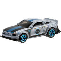 Машинка Hot Wheels из базовой коллекции Mattel