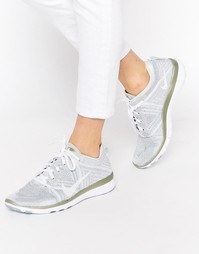 Кроссовки платинового цвета с отделкой цвета металлик Nike Free TR Fly