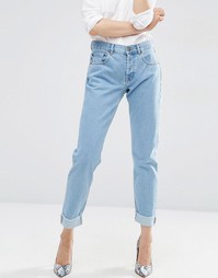 ASOS Carrot Boyfriend Jeans in Bleach Wash - Выбеленный
