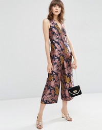 Жаккардовый комбинезон с цветочным принтом ASOS Premium