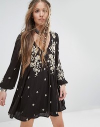 Платье мини с вышивкой Free People Sweet Tennessee - Черный комбо