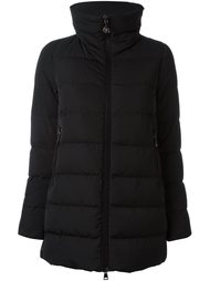 пухвик 'Petrea'  Moncler