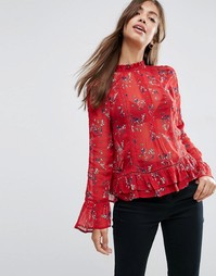 Красная блузка с цветочным принтом и кружевом ASOS Victoriana - Мульти