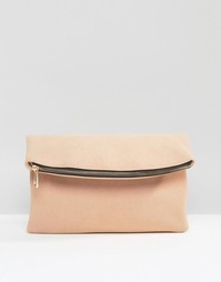 Клатч закругленной формы с клапаном ASOS - Телесный