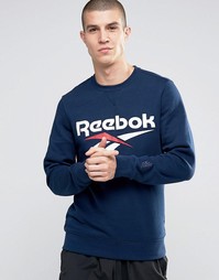Синий свитшот с круглым вырезом и логотипом Reebok Vector AZ9537