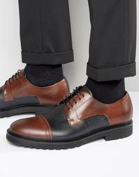 Hugo Boss Grain Contrast Toe Cap Derby Shoes - Коричневый