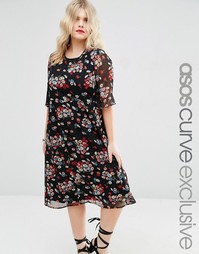 Чайное платье миди с цветочным принтом и рукавами-бабочка ASOS CURVE
