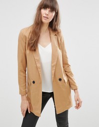 Удлиненный коричневый пиджак Vero Moda Noah - Табачно-коричневый