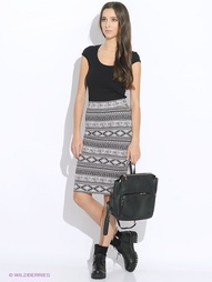 Футболка Modis