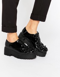 Лакированные туфли на платформе со шнуровкой и цветочной отделкой Jeff Jeffrey Campbell