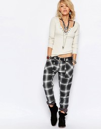 Брюки слим в стиле милитари в шотландскую клетку Free People