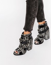 Кожаные ботильоны с ремешком и пряжкой Jeffrey Campbell