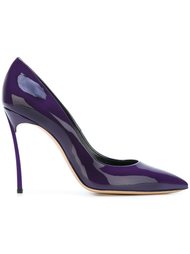 туфли с заостренным носком Casadei