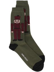 'Knut' socks Henrik Vibskov