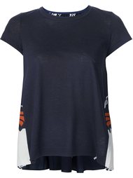 расклешенная футболка с рисунком Sacai
