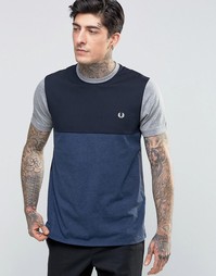 Футболка в стиле колор блок Fred Perry - Темно-синий