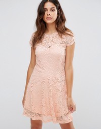 Кружевное платье мини Vero Moda - Розовая пыль