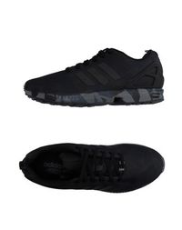 Низкие кеды и кроссовки Adidas