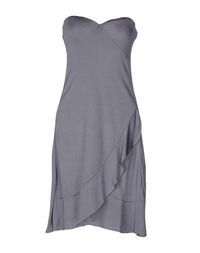 Короткое платье Emporio Armani