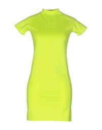 Короткое платье Vfiles Sport Plus