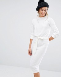 Трикотажное платье с высокой горловиной и завязкой на талии Fashion Union - Кремовый