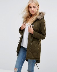 Парка с искусственным мехом на капюшоне QED London - Зеленый