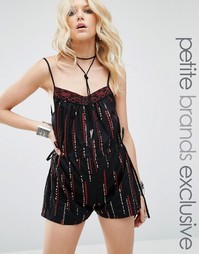 Ромпер на бретельках с отделкой Glamorous Petite - Черный