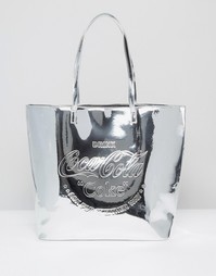 Блестящая сумка на плечо Skinnydip X Coke - Серебряный