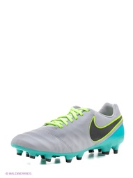 Бутсы Nike