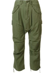 укороченные брюки с заниженным шаговым швом R13